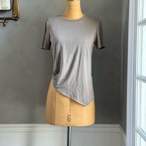 OAK + FORT Asymmetrical Gray/Beige Short Sleeve Top